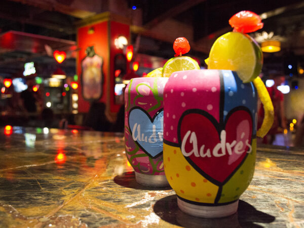 5e66d1c5429f4271786808