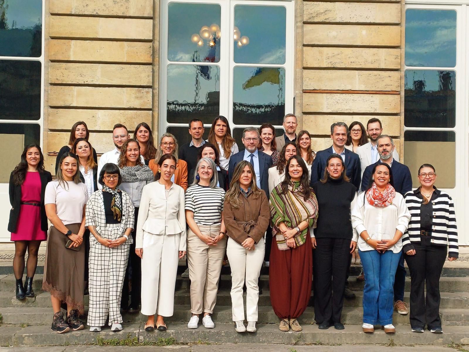 Juntos construimos el turismo del futuro para que el mundo se enamore de Medellín, Antioquia y Colombia